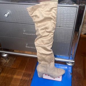 Women's over-the-knee Boots Brand New!!!!